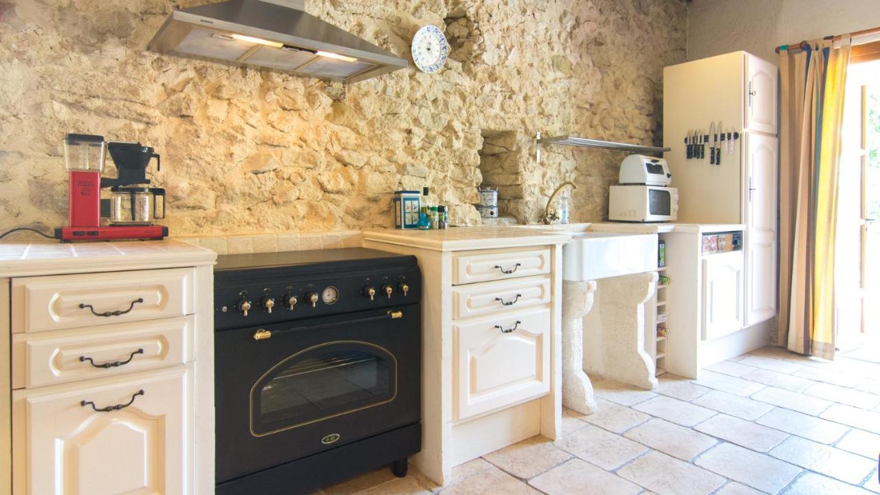 La Petite Grande Apartment